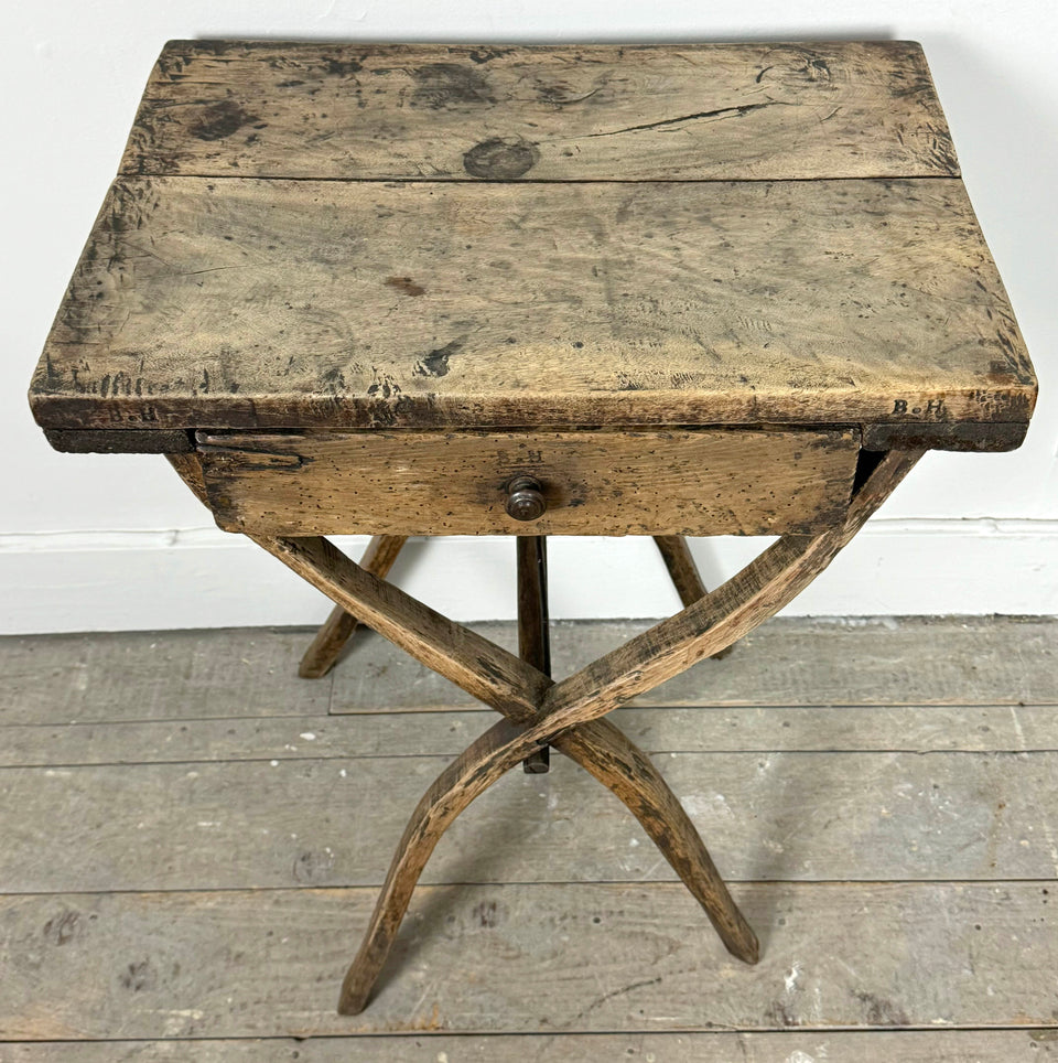 Primitive Desk