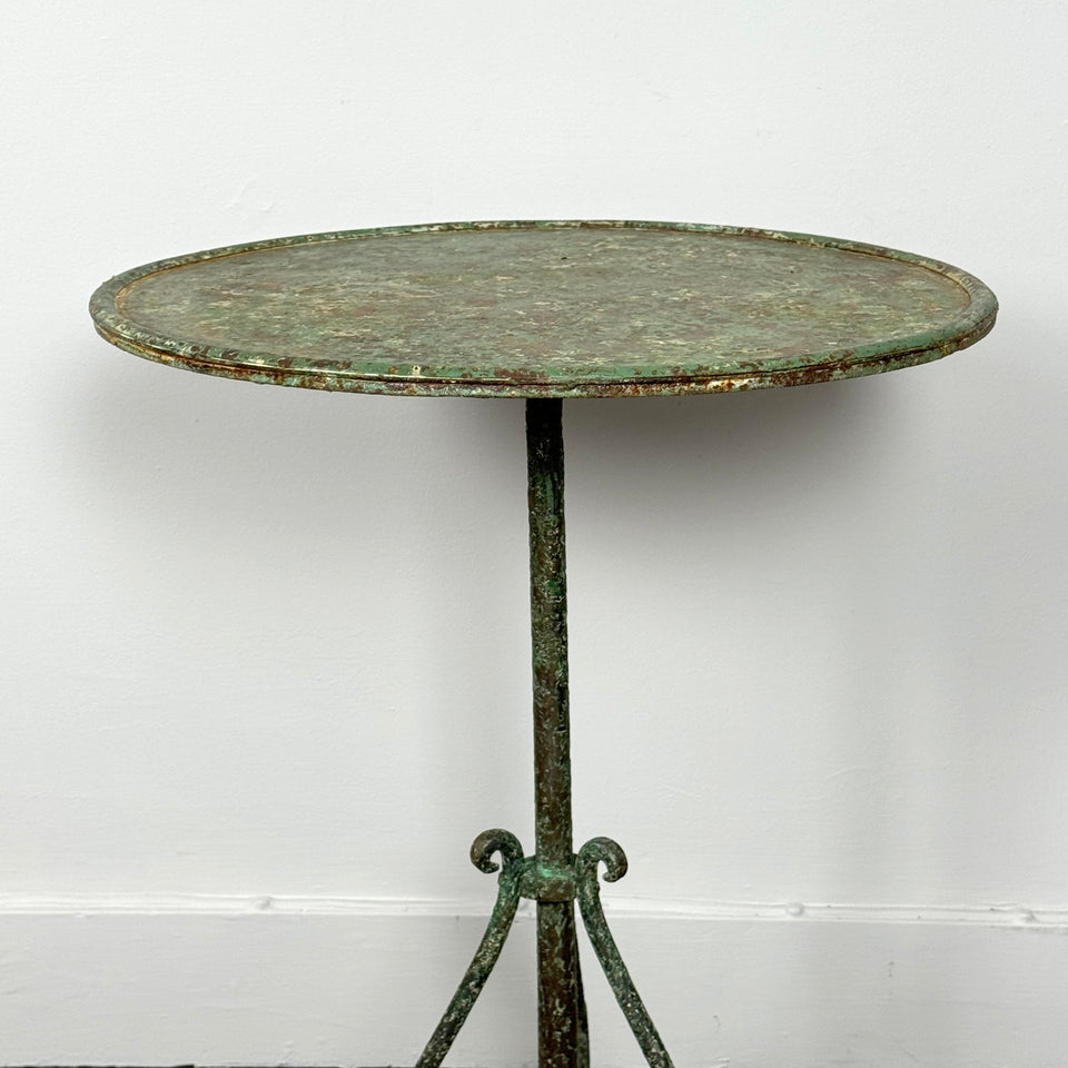 Green Garden Table