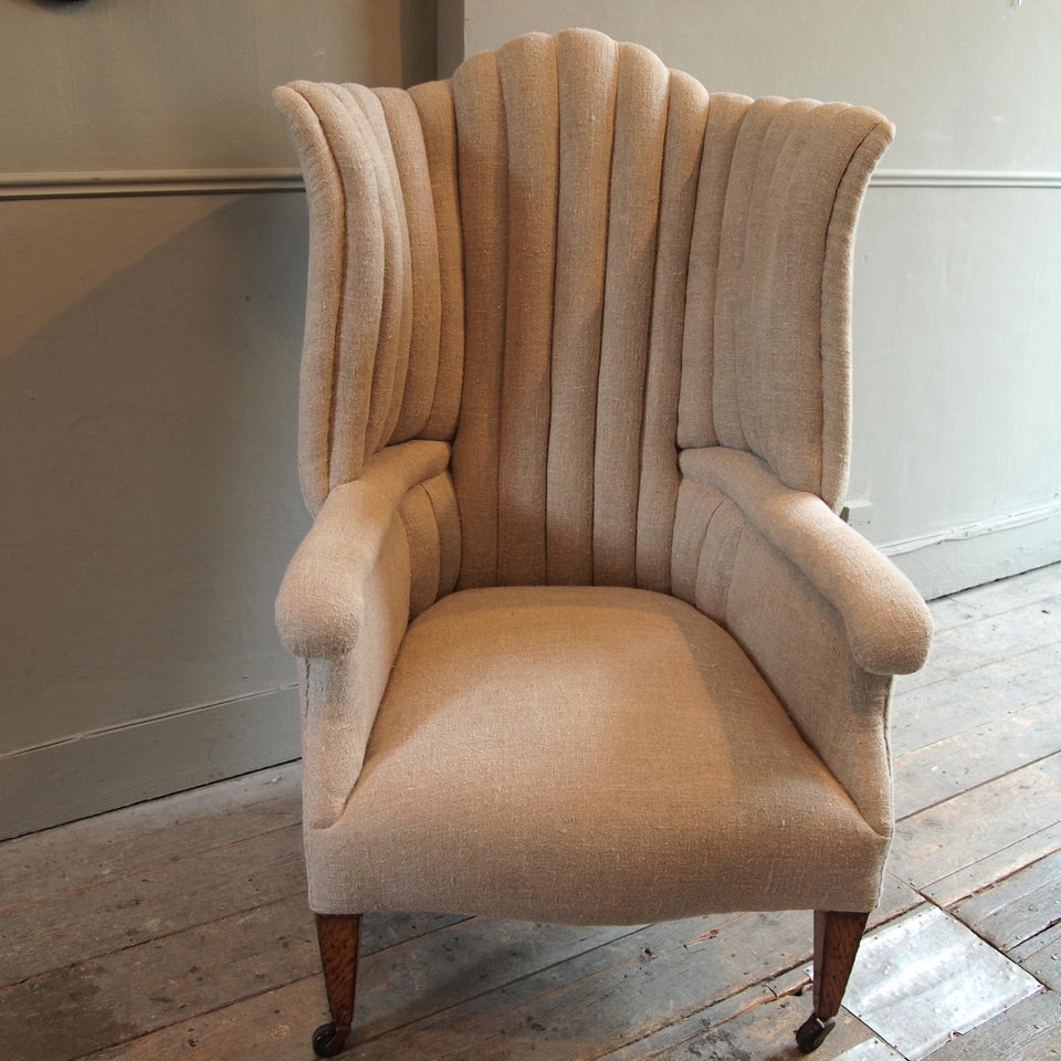 Barrel Back Armchair