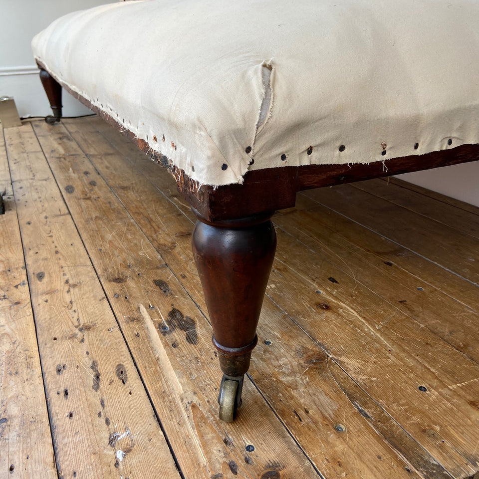 Country House Stool