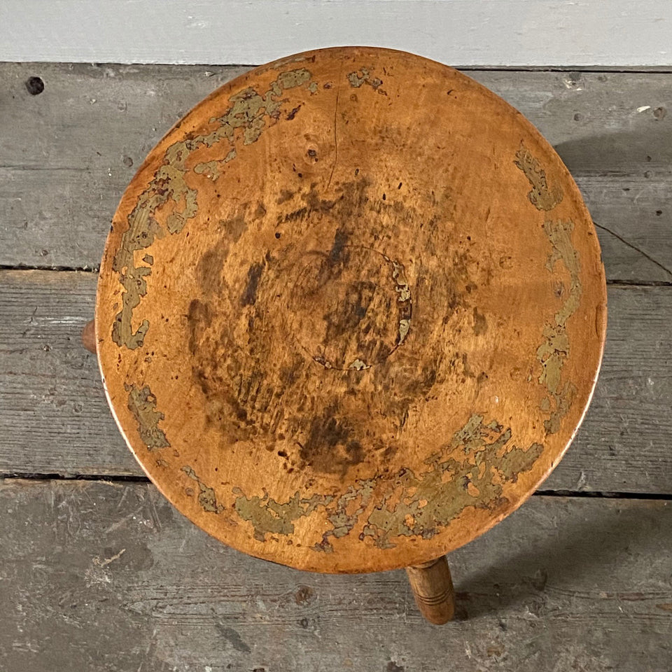 Cheese Top Stool