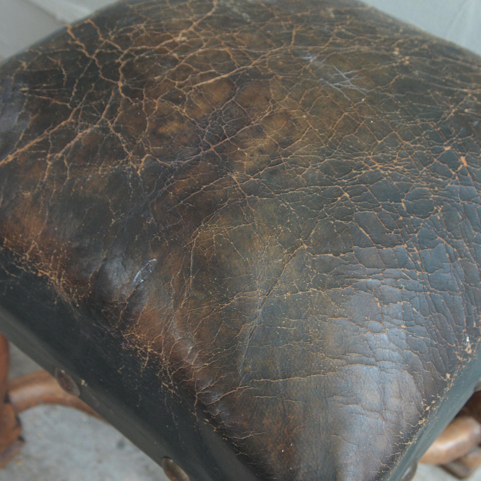 Os de Mouton Stool