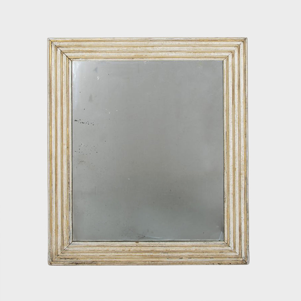Reeded Mirror