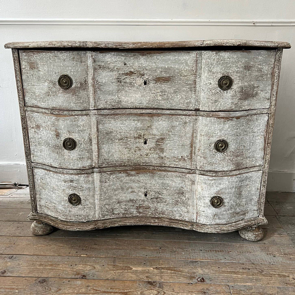 Swedish Chest of Drawers