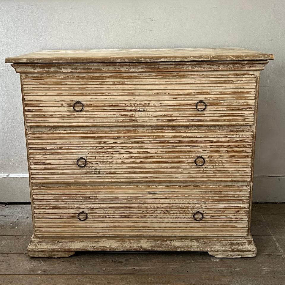 Swedish Chest of Drawers