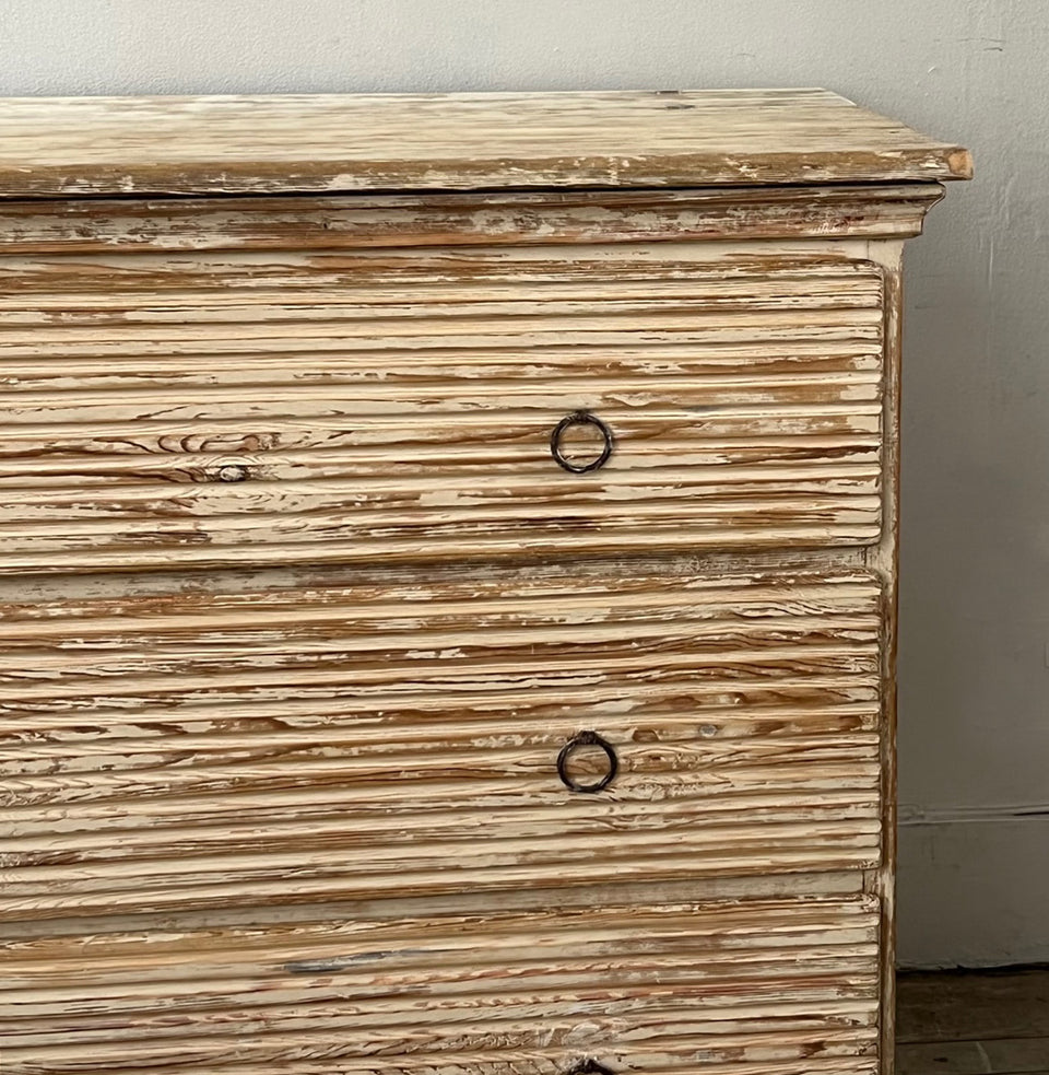 Swedish Chest of Drawers